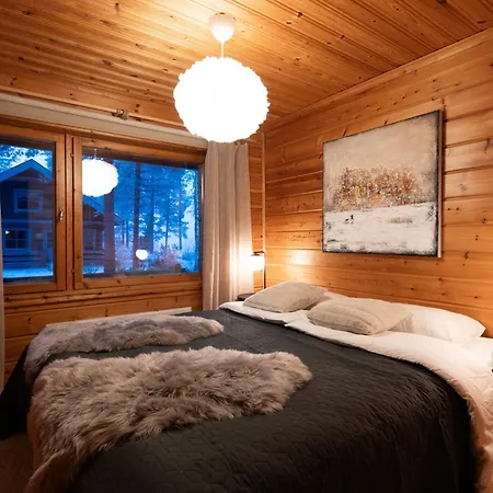 Arctic Bear - Lapland - Aurora - Sauna - Northern Lights Ferienpark