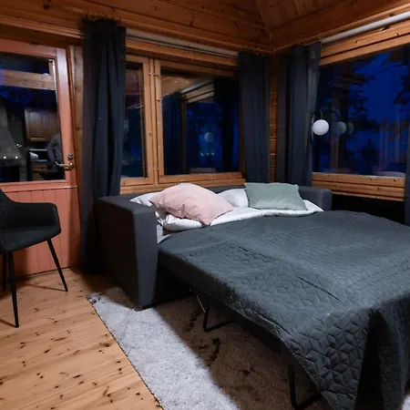 פארק נופש Arctic Bear - Lapland - Aurora - Sauna - Northern Lights ראנואה