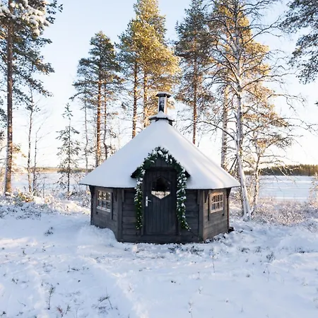 Arctic Bear - Lapland - Aurora - Sauna - Northern Lights פארק נופש ראנואה