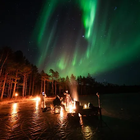 Arctic Bear - Lapland - Aurora - Sauna - Northern Lights פארק נופש ראנואה